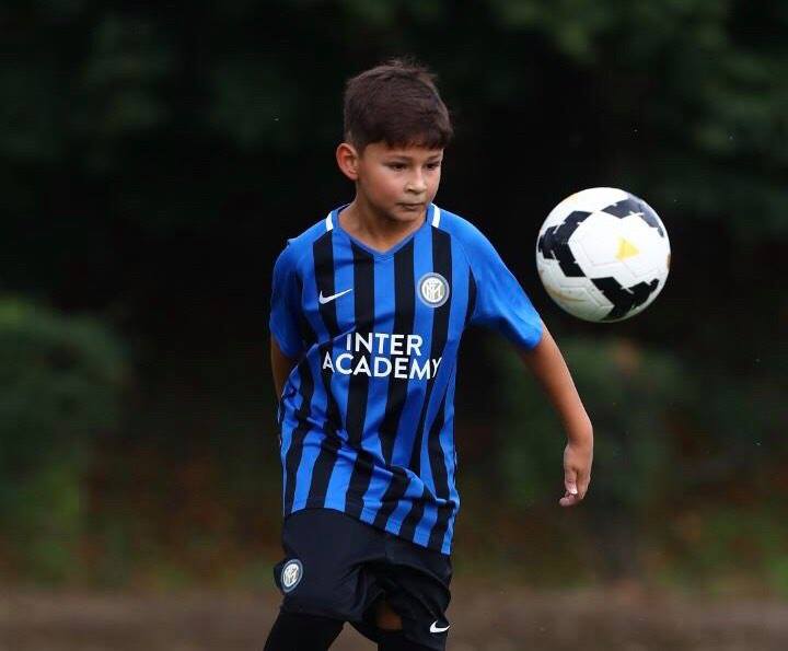 FOTOS: Tradicional clube europeu vai abrir academia de futebol em