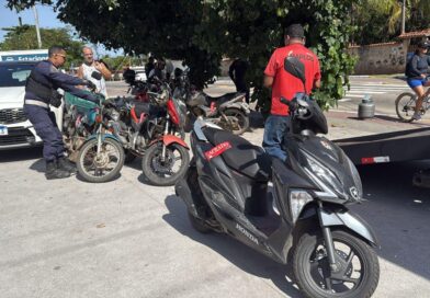 Operação “Somando Forças” aborda 46 motos e remove 7 veículos em Itaipuaçu