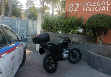 Moto furtada é recuperada pelo PROEIS em Ponta Negra