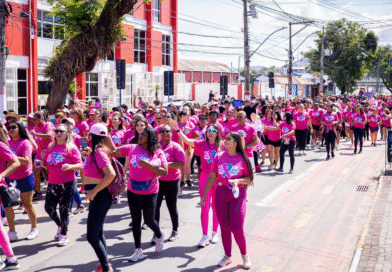 Maricá realiza Caminhada do Outubro Rosa e Novembro Azul e mobiliza centenas de pessoas pela prevenção e pela saúde