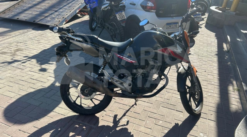 Guarda Municipal apreende motocicleta clonada em Itaipuaçu