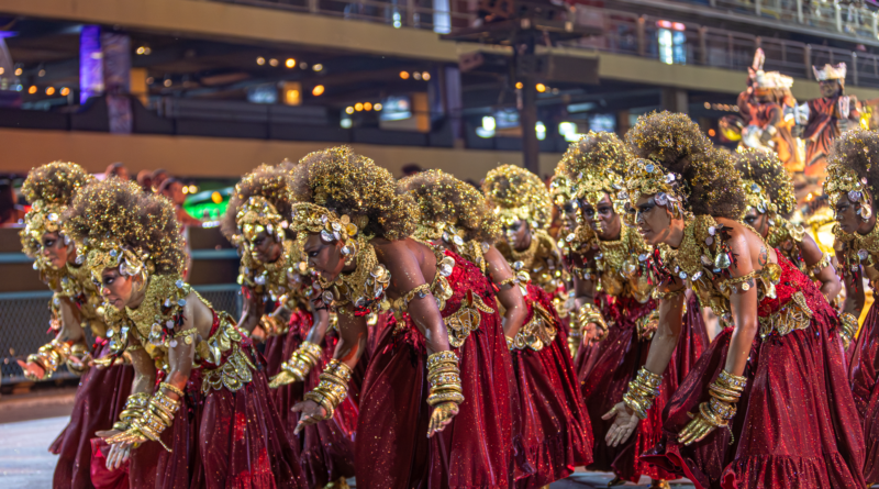 União de Maricá celebra título da Série Ouro com desfile especial na orla de Itaipuaçu