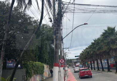 Frank Costa critica atuação da Enel e cobra providências para problemas na rede elétrica de Maricá
