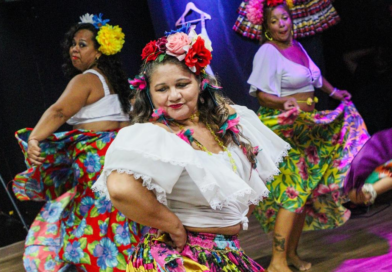 Prefeitura leva programação cultural gratuita para Itaipuaçu com estreia do Gabinete da Cultura Itinerante
