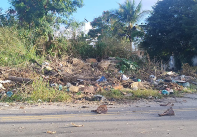 Moradores denunciam lixão em rua de São José do Imbassaí e cobram providências do poder público