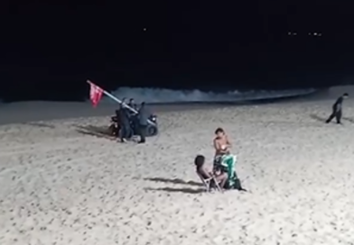 Defesa Civil alerta para os riscos de entrar no mar durante a noite nas praias de Maricá