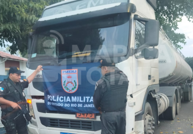 Caminhão com registro de roubo é localizado pela PM em São José de Imbassaí