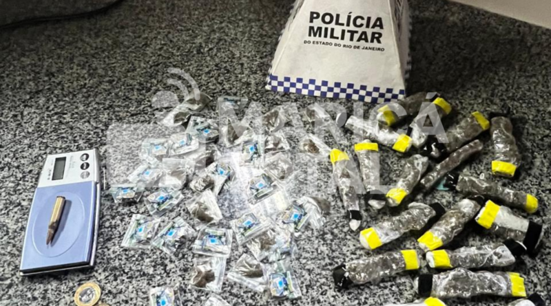 Homem é preso com drogas durante ação da PM no Flamengo