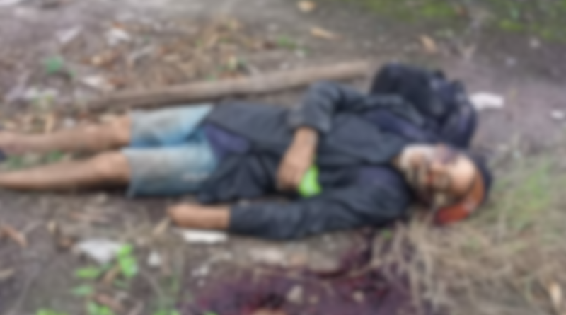Homem é encontrado morto com marcas de tiros em área de mata em Inoã
