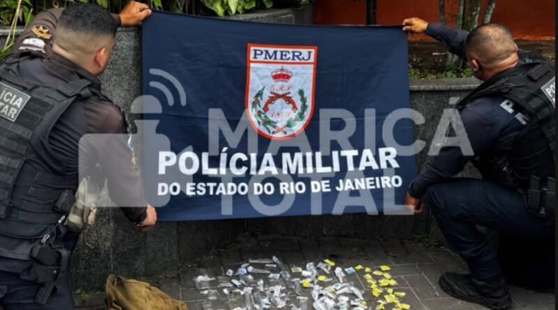 Polícia apreende drogas, celulares e rádios transmissores na comunidade da Linha, em Maricá