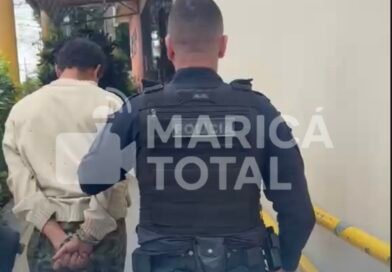 Homem de 19 anos é preso por tráfico de drogas em Jaconé, Maricá