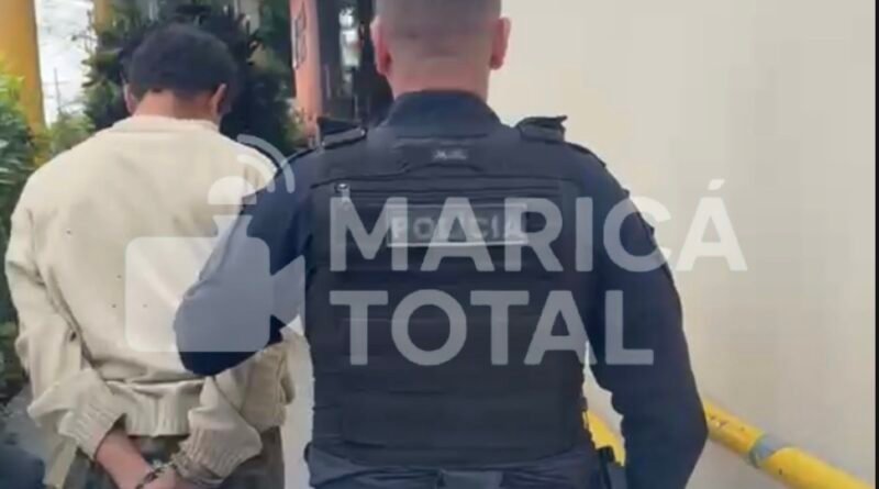 Homem de 19 anos é preso por tráfico de drogas em Jaconé, Maricá