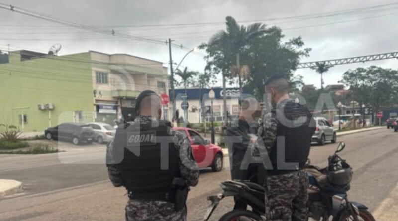 Guarda Municipal aborda motocicleta com suspeita de adulteração em Itaipuaçu