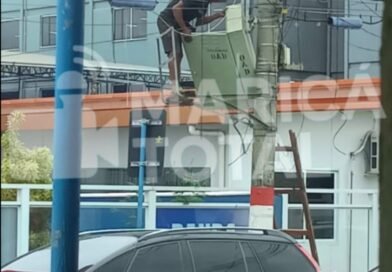 Funcionários de escola acionam Guarda Municipal após homem ser flagrado furtando fios no Centro